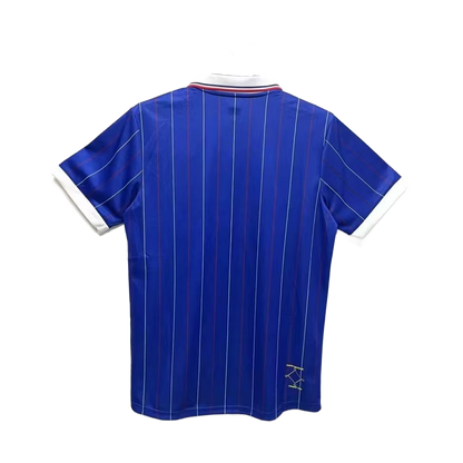 France Home 1982